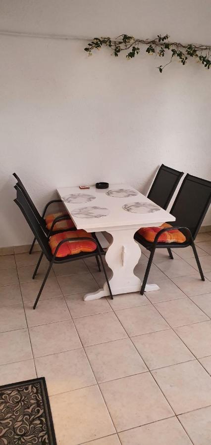 Apartments Rino Vodice Luaran gambar
