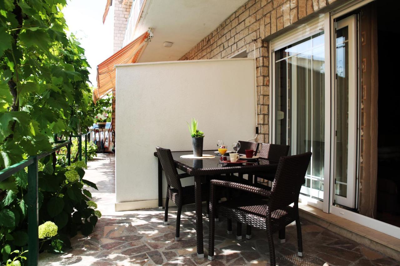 Apartments Rino Vodice Luaran gambar